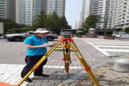 통일된 세계측지좌표 변환을 통한 측량정밀도 향상 추진